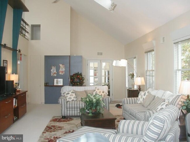 Photo - 20 Battlebrook Ln