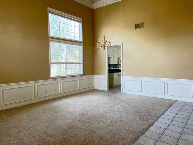 Photo - 9307 Swan Lake Dr