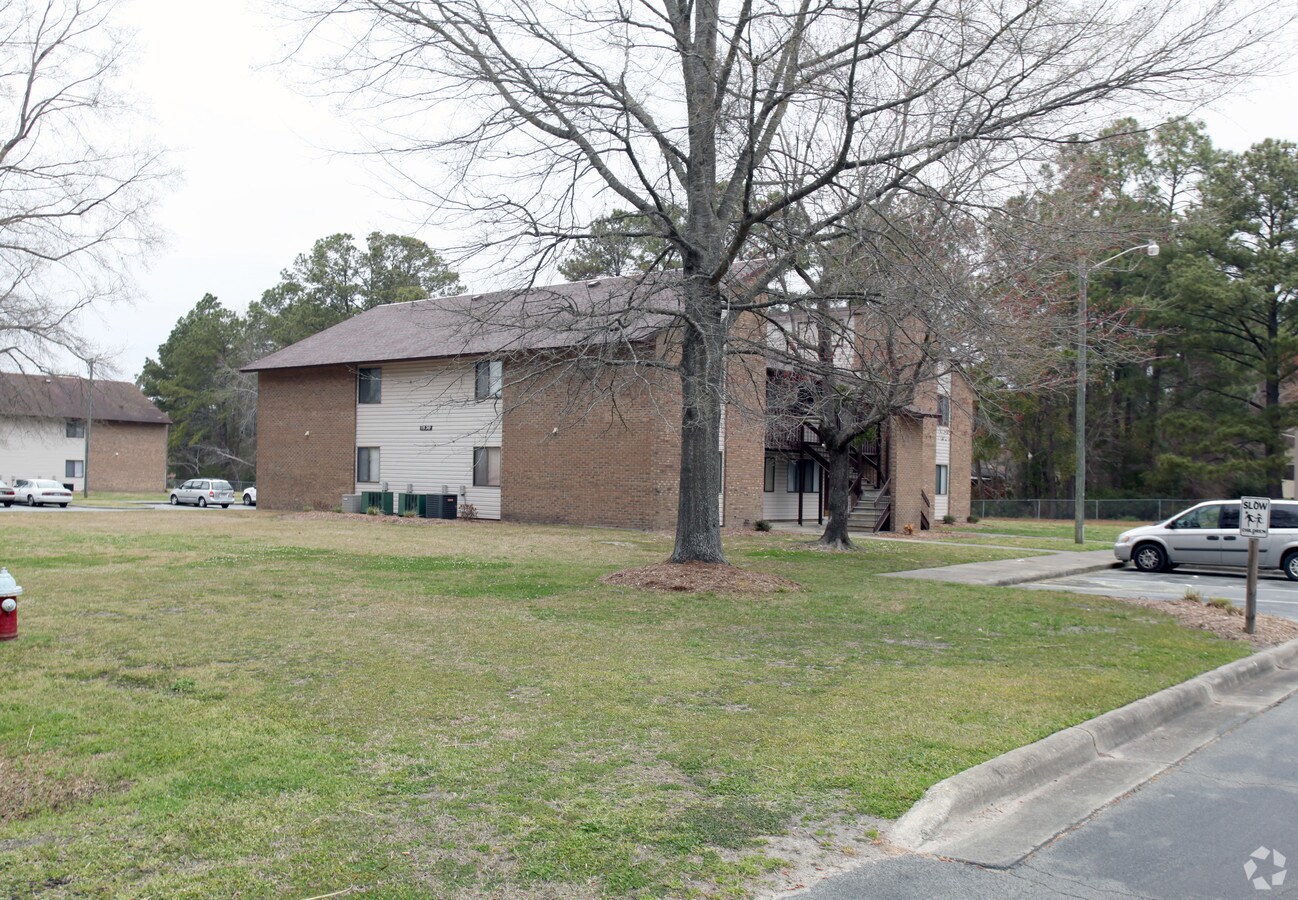 Photo - Brandywood Acres Apartments