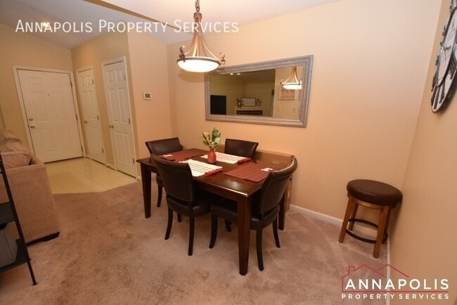 Photo - 2008 Peggy Stewart Way Unit 301