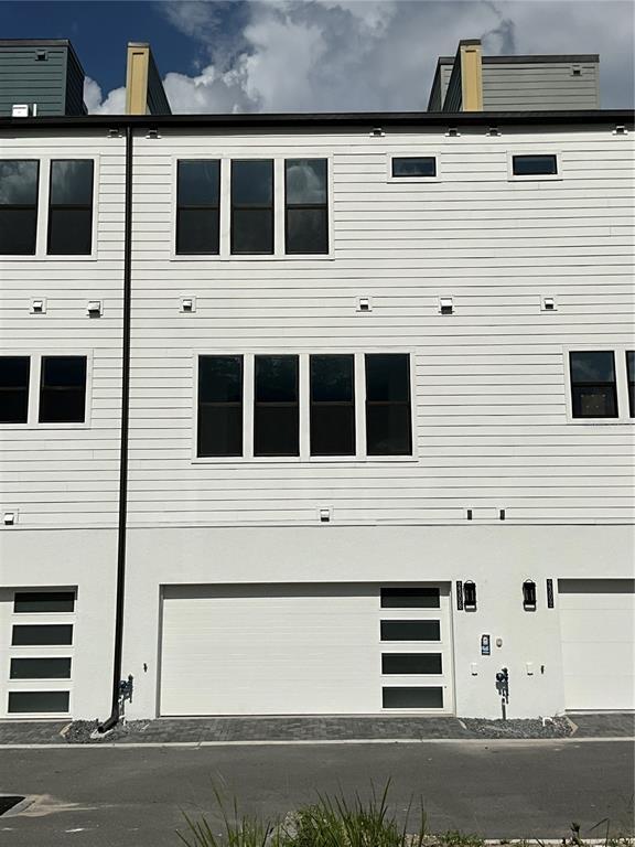 Photo - 2308 Brix St