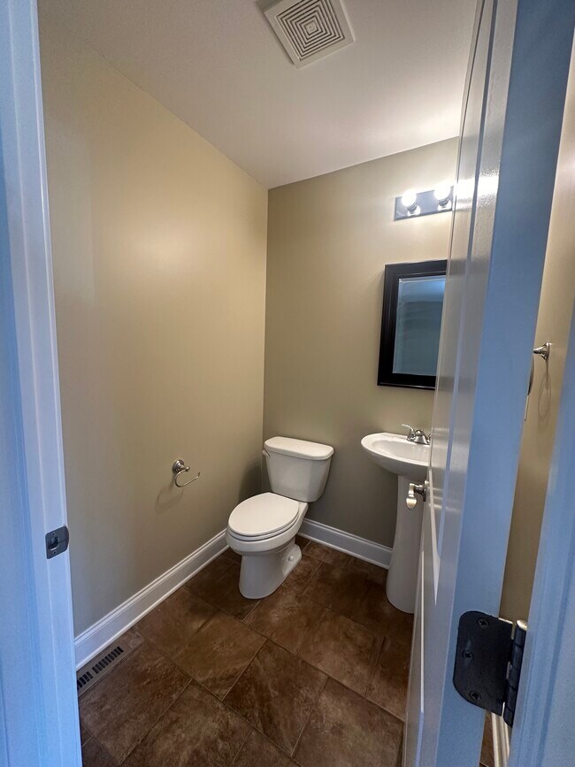 Photo - 134 Cortland Dr