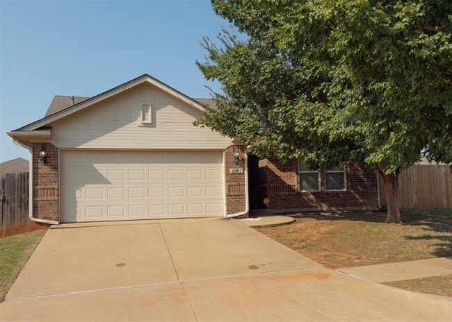 Building Photo - 2701 NW 185th St Rental