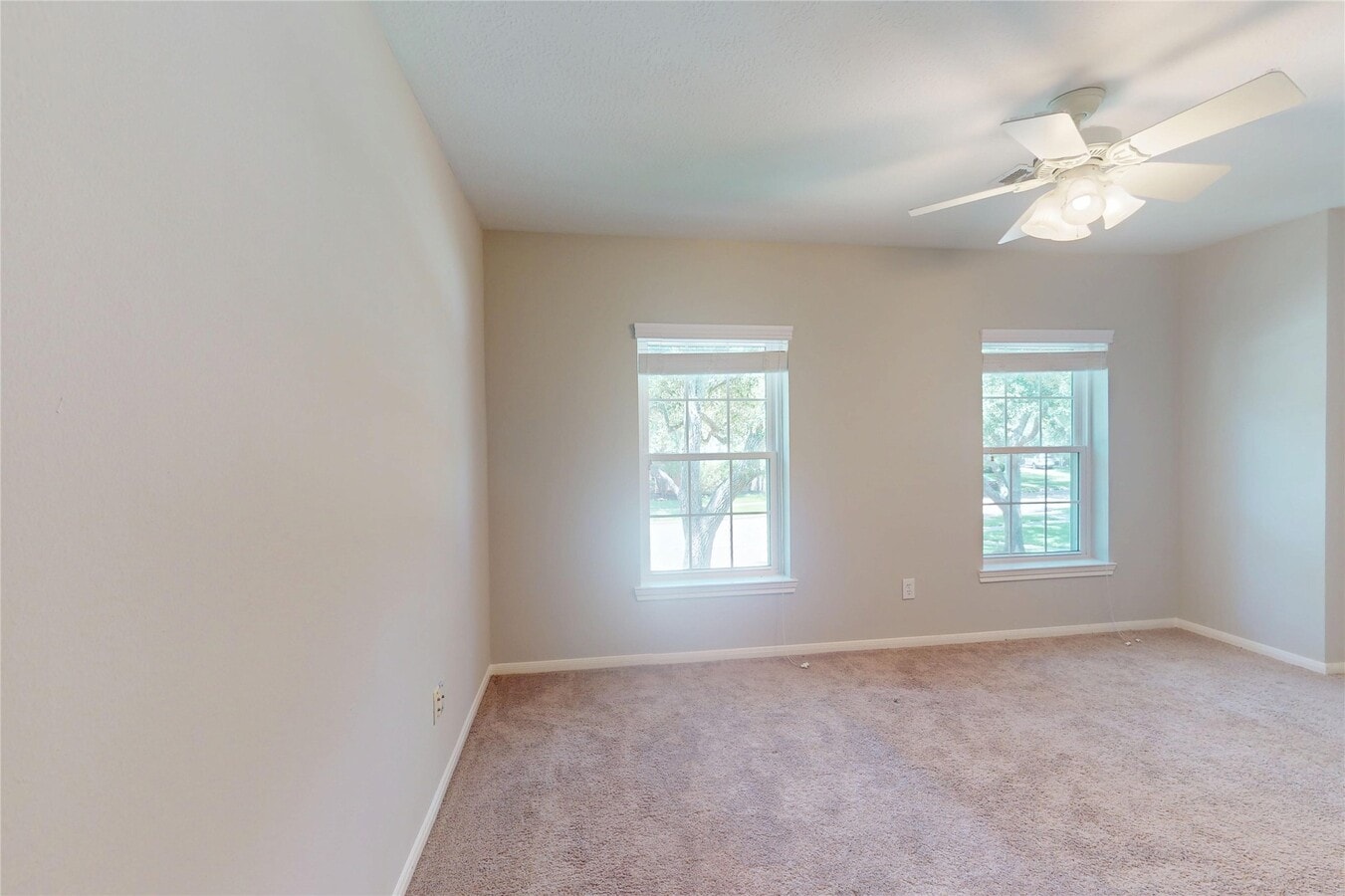 Photo - 23027 Lodgepoint Dr