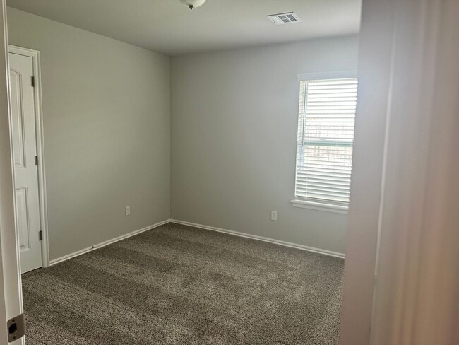 Photo - 19601 N Pennsylvania Ave