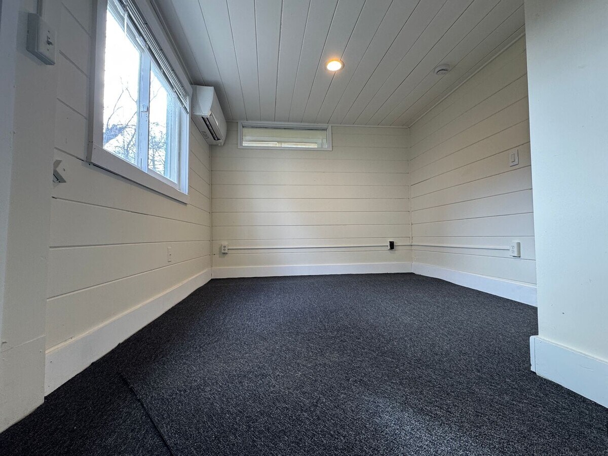 Photo - 43-47-47 Tinker St Unidad Apt. 1