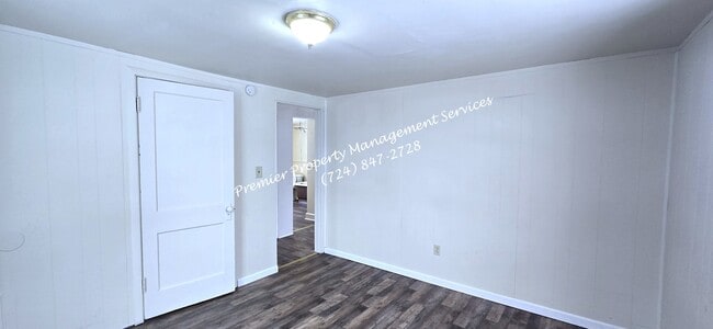Photo - 1047 Beckford St Unidad 2