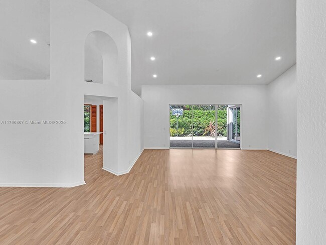 Photo - 3420 Washington Ln