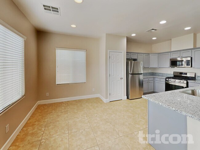 Photo - 6950 Diver Ave