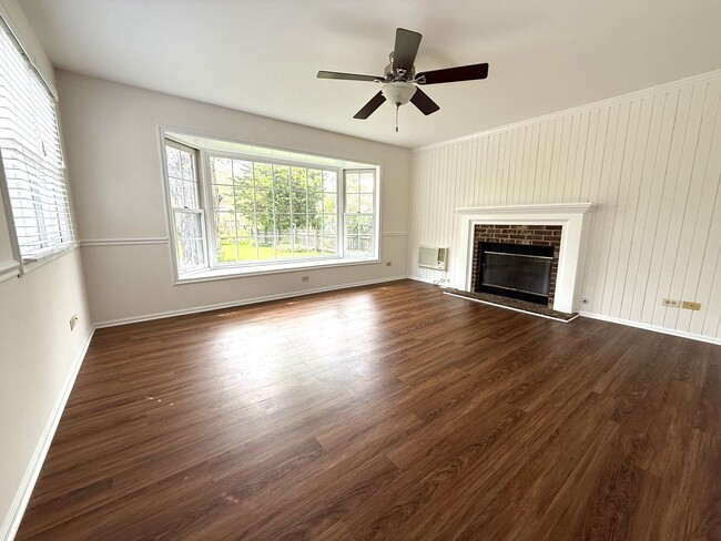 Photo - 606 S 3rd St