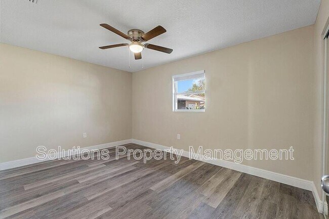 Photo - 140 S Marjorie Ct