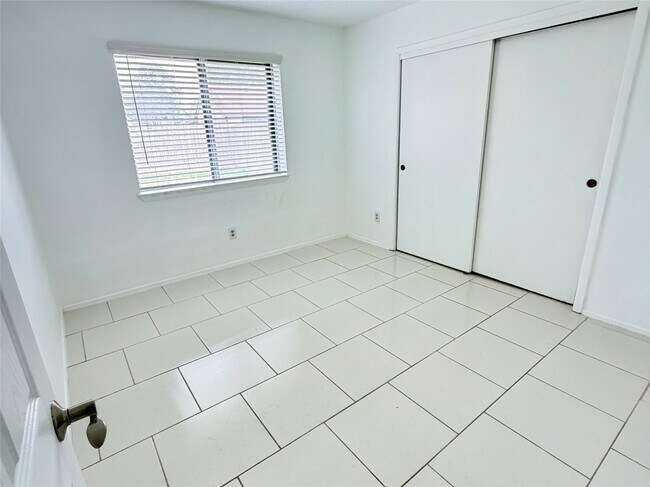 Photo - 4214 Lost Lake Ln