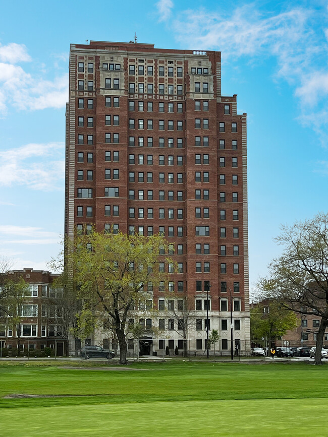 Building Photo - 7000 S South Shore Dr Unit 303 Rental