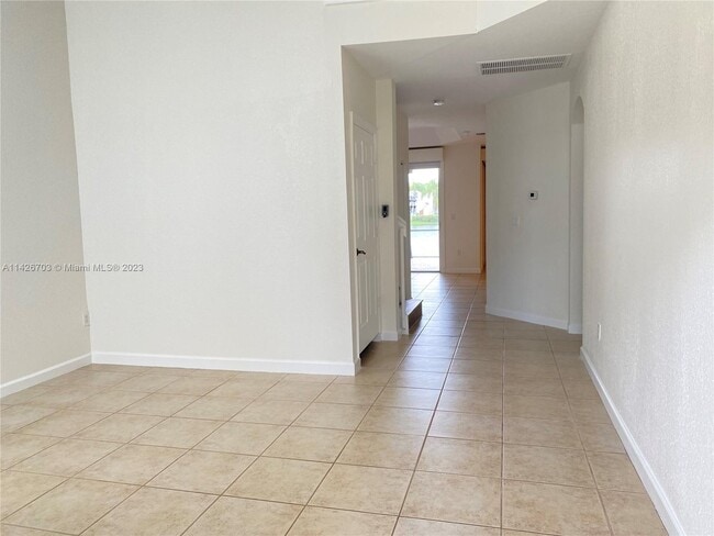 Photo - 11482 NW 69th Ter