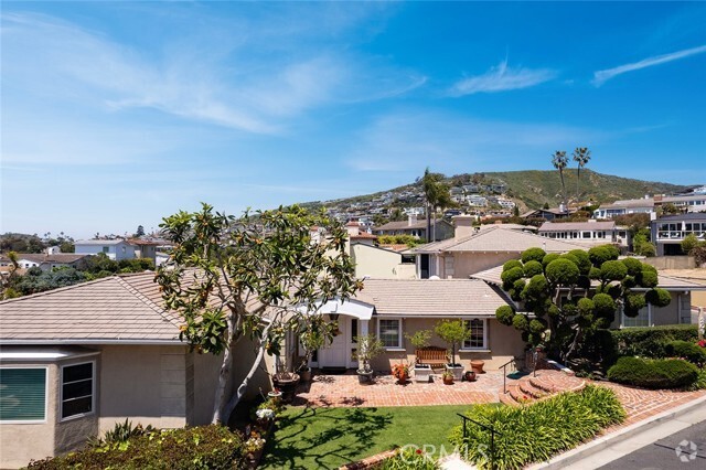 Building Photo - 209 Emerald Bay Rental