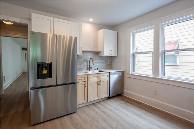 Photo - 1786 Clifford Ave Unit 1788
