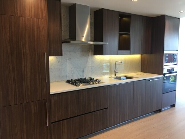 Photo - 1186-87 Nelson Street Unit 1186