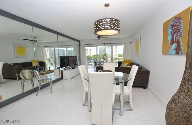 Building Photo - 1 Bluebill Ave Unit 503