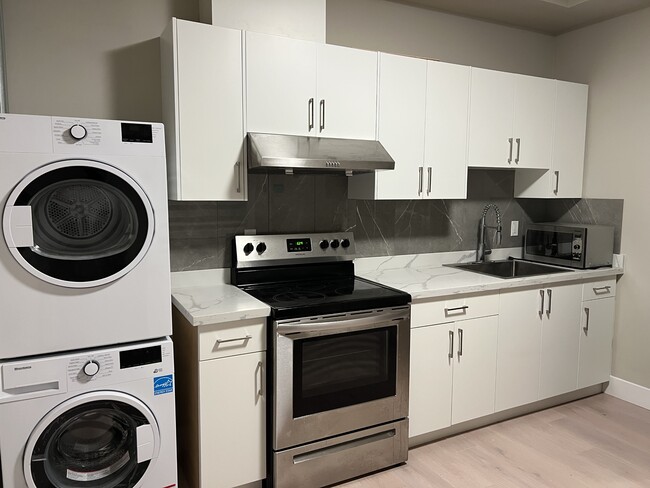 Photo - 2222 Davies Ct