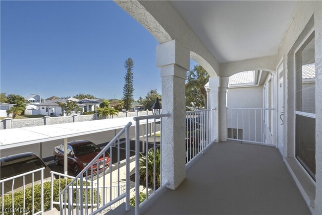 Photo - 876 Gulf Pavillion Dr Unit 202