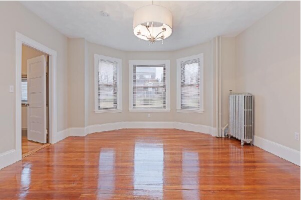 Photo - 90 Gladstone St Unit 1