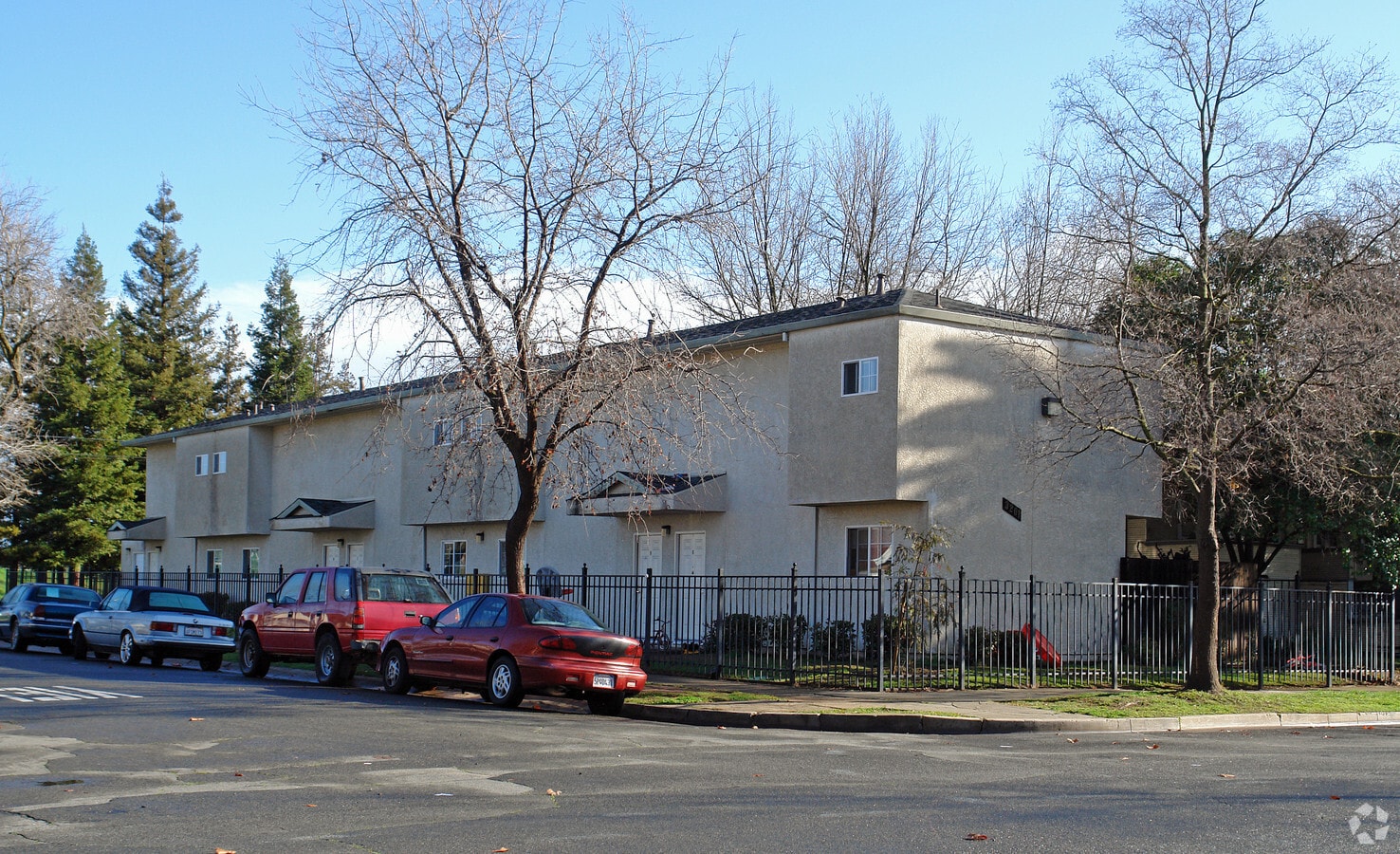 Photo - 3201 W St Apartments