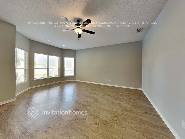 Photo - 904 E Terranova Way