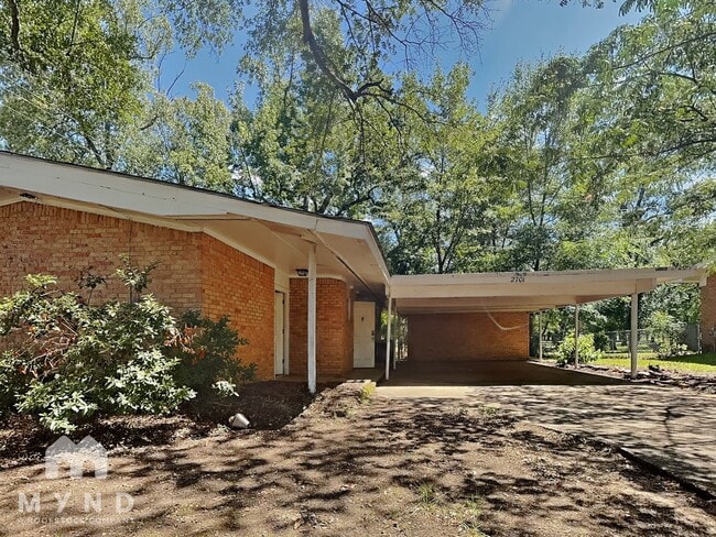 Building Photo - 2701 Stillwell Dr Rental
