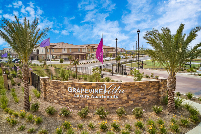 Grapevine Villa - Grapevine Villa Apartments