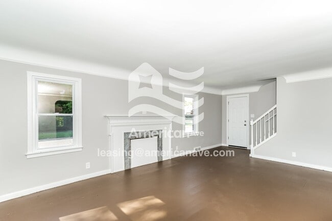 Photo - 4014 Somerset Ave