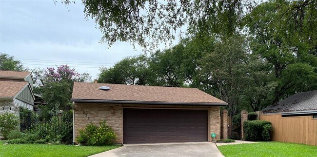 Photo - 7922 Ridgeline N