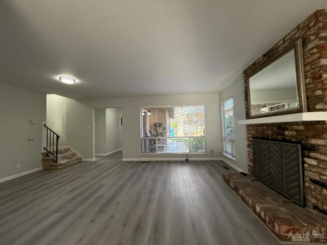 Photo - 282 Wheeler Ave