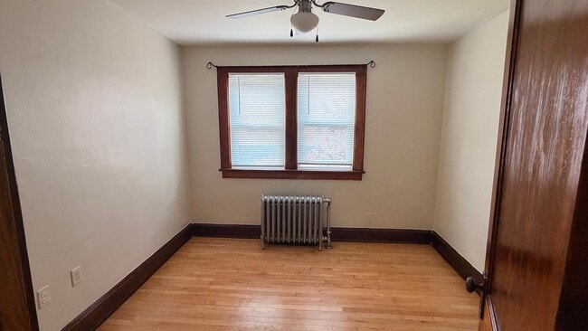 Photo - 3858 E Edgerton Ave Unit Upper