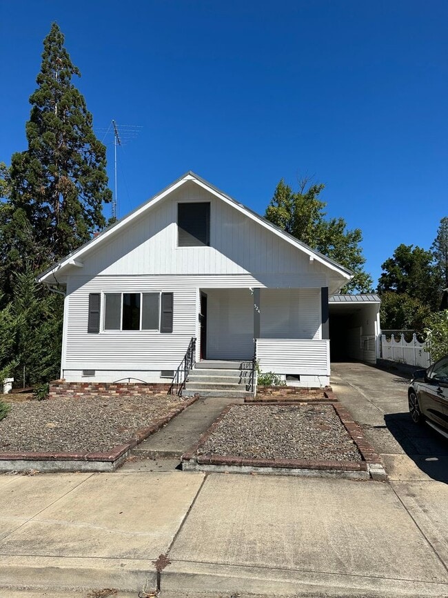Roseburg 2 bedroom 2 bath home - Roseburg 2 bedroom 2 bath home