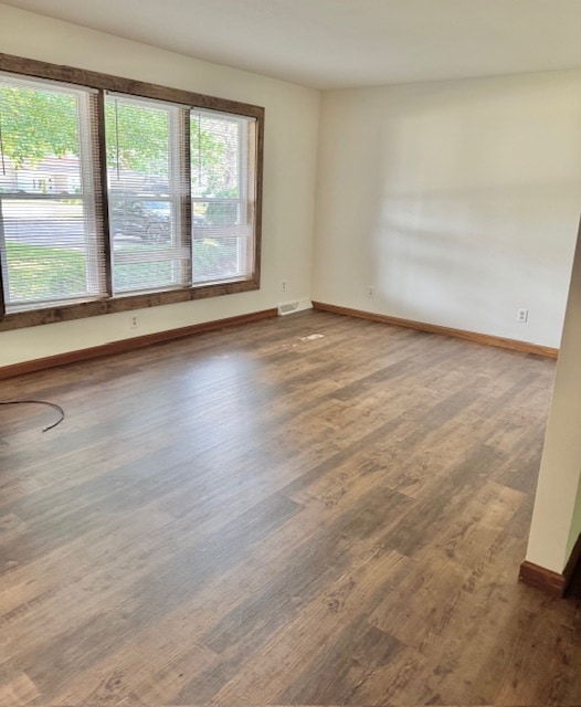 Photo - 303 Jacobson Dr