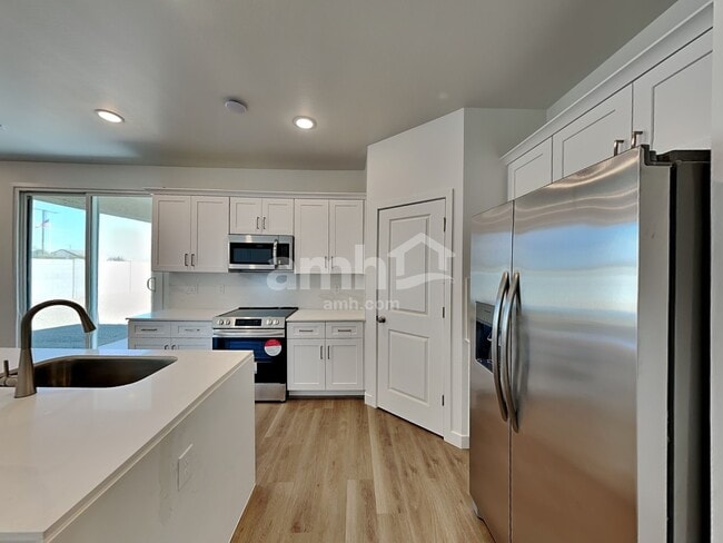 Photo - 25783 N 184th Dr