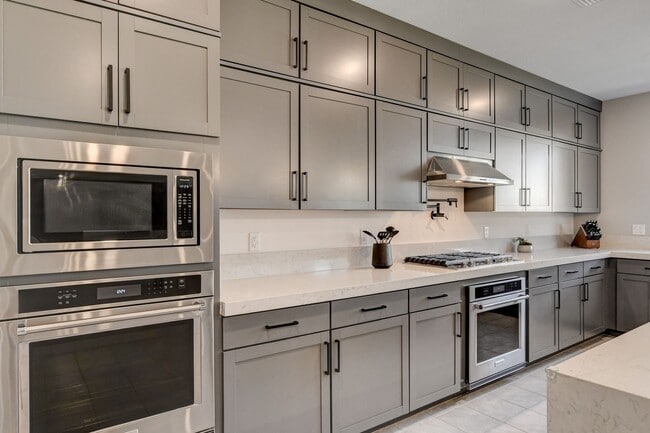 Photo - Beautiful 5 Bedroom Las Vegas Home!