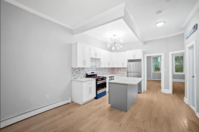 Photo - 74 Pilling St Unit 1