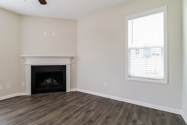 Photo - 113 Pumpkin Hill Ridge