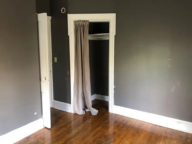 Photo - 129 S 2nd St