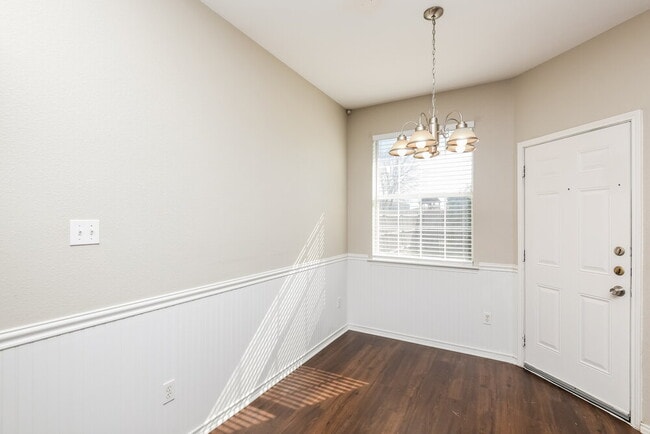 Photo - 3620 Cripple Creek Trail