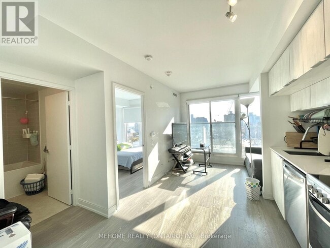 Photo - 181 Dundas St E Unité 1708