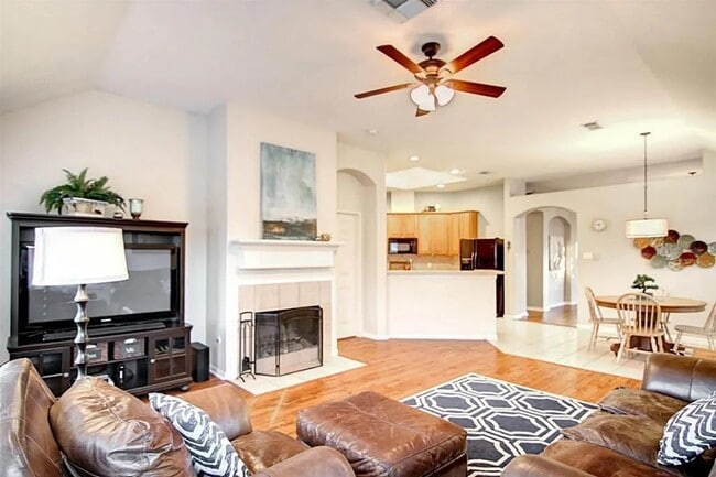 Photo - 11413 Easton Springs Dr