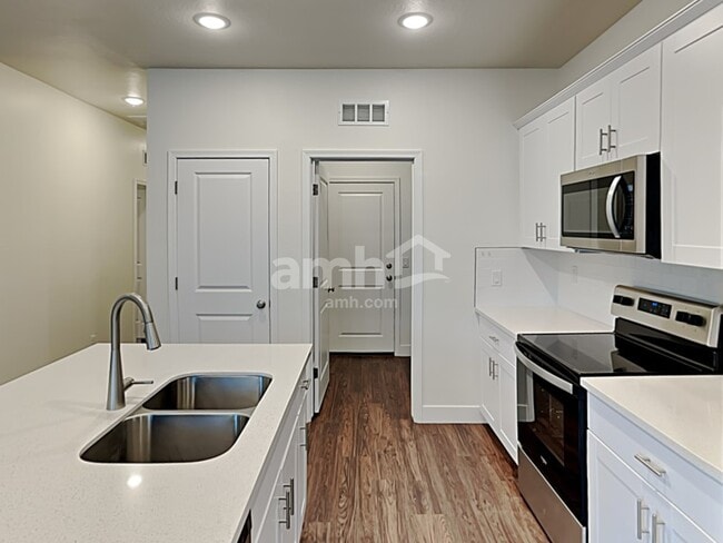 Photo - 21481 S 231st St