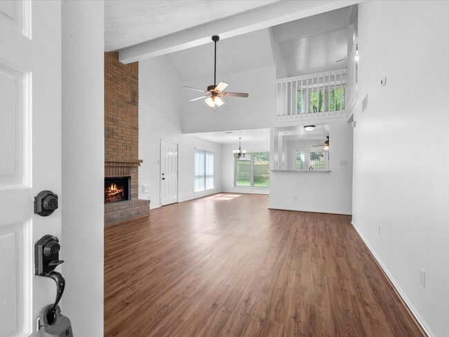 Photo - 16311 Salinas Ln