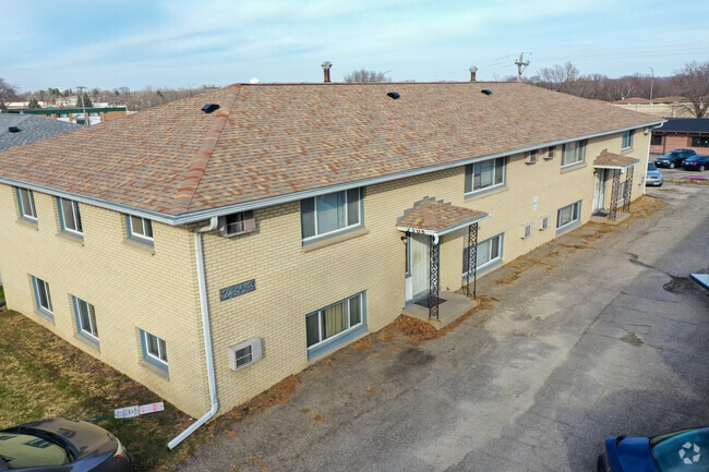 Building Photo - 2210 18 1/2 Ave NW Unit 1 Rental