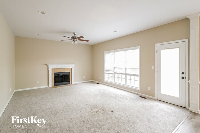 Photo - 1333 Southwood Ct