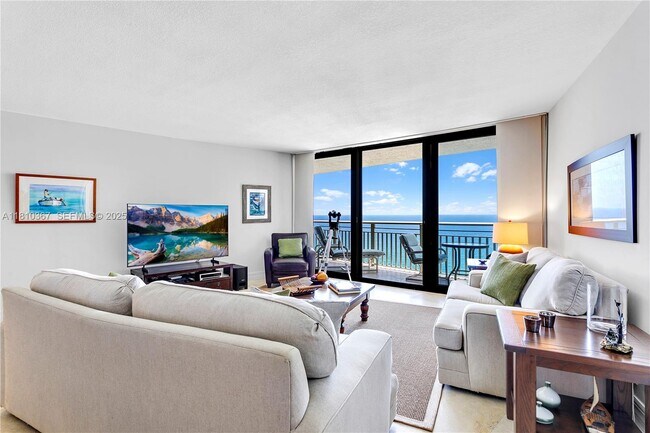 Photo - 3000 N Ocean Dr Unidad 34D