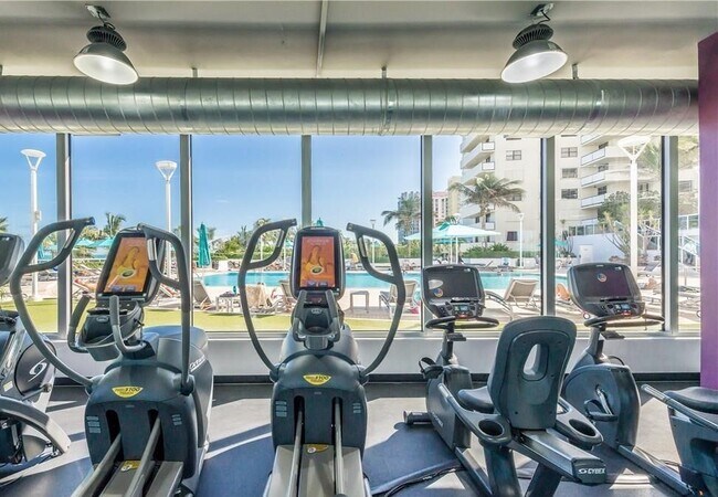 Photo - 100 Lincoln Rd Unit 614 A