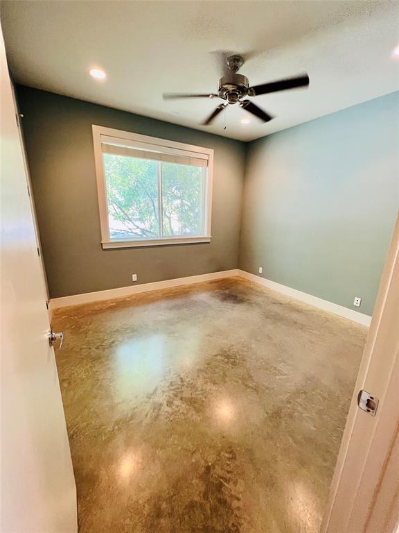 Photo - 5402 Avenue F